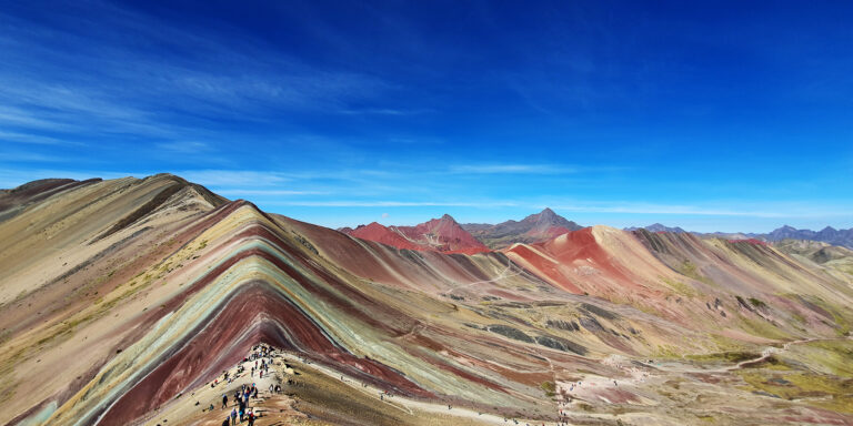 rainbow-mountain-2